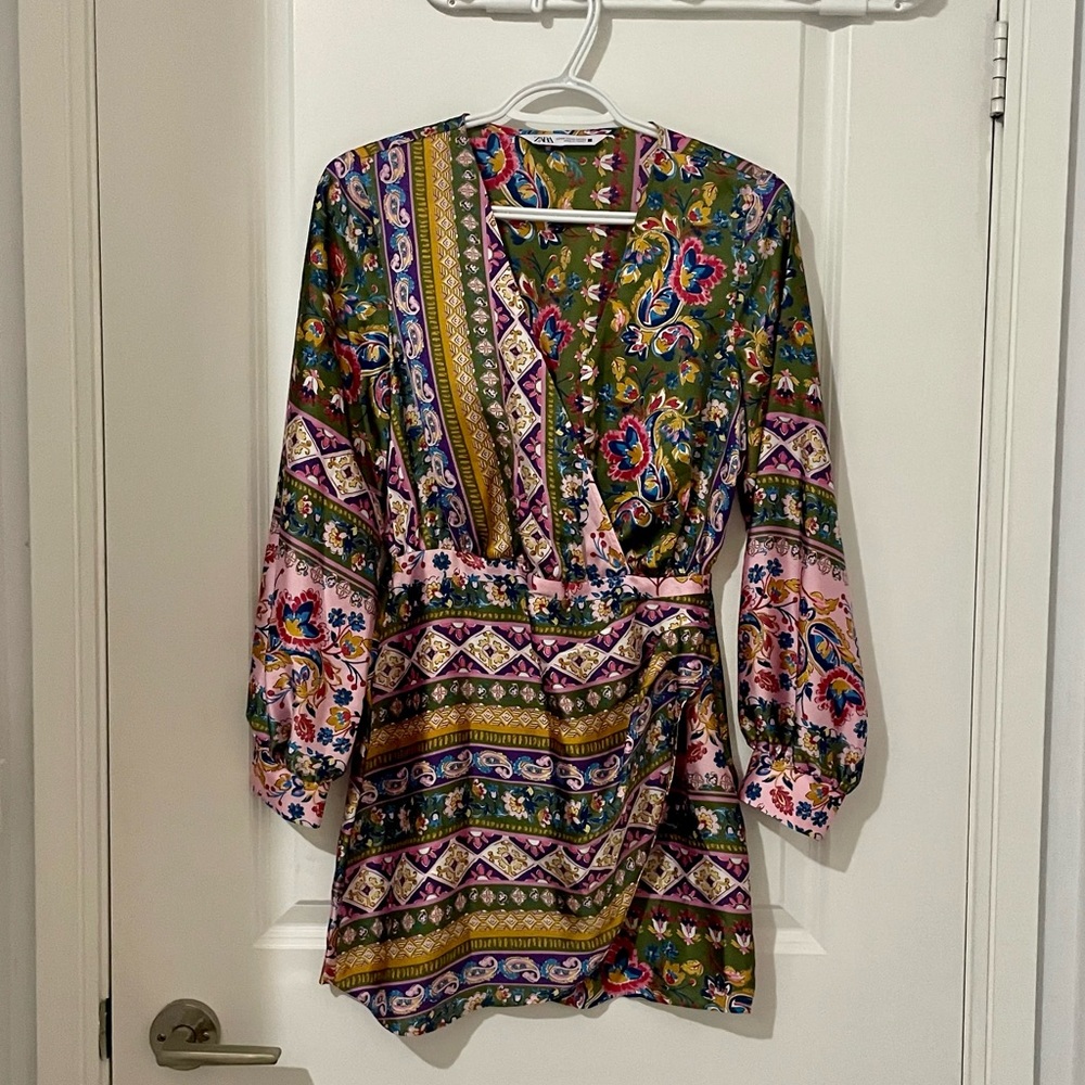 NWOT ZARA SATIN DRESS